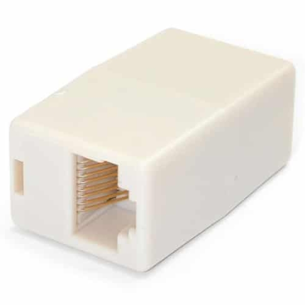 StarTech.com Caja de Empalme Acoplador para Cable Cat5 Ethernet UTP – 2x Hembra RJ45 – Beige