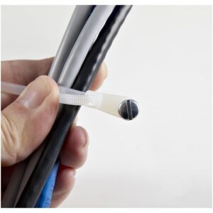 StarTech.com Bridas sujetacables de 15cm con perforación de montaje - 3 mm de ancho, para grupo de cables de 40 mm, soportan 18 kg de tensión, de Nylon 66, UL, paquete de 100 soportan 18 kg de tensión