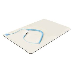 StarTech.com Alfombrilla Antiestática, Superficie Antiestática para la Reparación de Electrónicos para Mesa, con Cable de Toma a Tierra Removible, ANSI/ESD S 4.1, 30cmx46cm