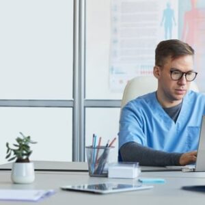 Kensington Candado fino de combinación con cable ultra NanoSaver®