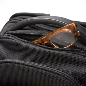 Kensington Mochila Contour™ 2.0 Business para portátiles: 15,6” Kensington Mochila Contour™ 2.0 Business para portátiles: 15,6”