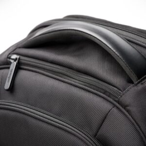 Kensington Mochila Contour™ 2.0 Pro para portátiles: 17” Kensington Mochila Contour™ 2.0 Pro para portátiles: 17”