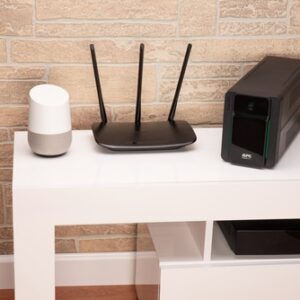 APC BVX700LI-GR sistema de alimentación ininterrumpida (UPS) Línea interactiva 0,7 kVA 360 W 2 salidas AC APC BVX700LI-GR sistema de alimentación ininterrumpida (UPS) Línea interactiva 0,7 kVA 360 W 2 salidas AC