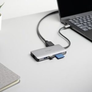Kensington Dock móvil USB-C® sin Driver 8 en 1 UH1400P Kensington Dock móvil USB-C® sin Driver 8 en 1 UH1400P