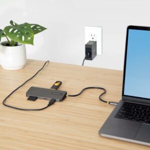 StarTech.com Adaptador Multipuertos USB C de Vídeo 4K a 60Hz, con Hub de 3 Puertos USB-A de 5Gbps, Entrega de Alimentación USB de 100W, Red Ethernet, SD/microSD, Cable de 30cm