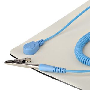 StarTech.com Alfombrilla Antiestática, Superficie Antiestática para la Reparación de Electrónicos para Mesa, con Cable de Toma a Tierra Removible, ANSI/ESD S 4.1, 60cmx120cm StarTech.com Alfombrilla Antiestática, Superficie Antiestática para la Reparación de Electrónicos para Mesa, con Cable de Toma a Tierra Removible, ANSI/ESD S 4.1, 60cmx120cm