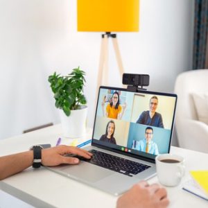 Kensington Webcam de ángulo amplio y enfoque fijo de 1080p W1050 Kensington Webcam de ángulo amplio y enfoque fijo de 1080p W1050