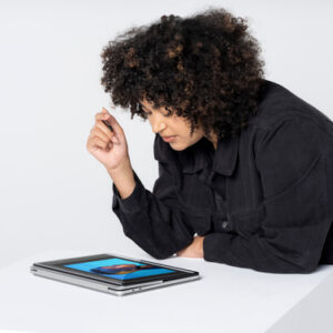 Reacondicionado | SURFACE LAPTOP STUDIO CI7-11370SYST Microsoft Surface Laptop Studio i7-11370H Híbrido (2-en-1) 36,6 cm (14.4″) Pantalla táctil Intel® Core™ i7 32 GB LPDDR4x-SDRAM 2000 GB SSD NVIDIA GeForce RTX 3050 Ti Wi-Fi 6 (802.11ax) Windows 10 Pro Platino