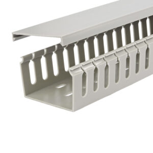 StarTech.com Canaleta para Cableado con Ranura Abierta y Tapa, 75 mm An x 50 mm Al - 2 m Lar - Ranuras de 8 mm, Cubierta de PVC o Conducto de Pared para Cables de Red - Para un Máximo de 180 Cables - UL StarTech.com Canaleta para Cableado con Ranura Abierta y Tapa, 75 mm An x 50 mm Al - 2 m Lar - Ranuras de 8 mm, Cubierta de PVC o Conducto de Pared para Cables de Red - Para un Máximo de 180 Cables - UL