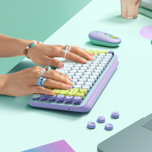 Logitech POP Keys Wireless Mechanical Keyboard With Emoji Keys teclado RF Wireless + Bluetooth QWERTZ Suizo Color menta Logitech POP Keys Wireless Mechanical Keyboard With Emoji Keys teclado RF Wireless + Bluetooth QWERTZ Suizo Color menta