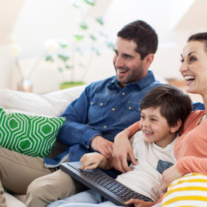 Logitech K400 Plus Tv teclado RF inalámbrico AZERTY Belga Negro