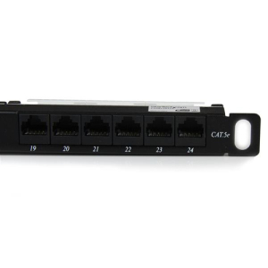 StarTech.com Panel de Parcheo de 24 Puertos RJ45 Cat5e 110 - 0,5U Montaje en Rack - Patch Panel