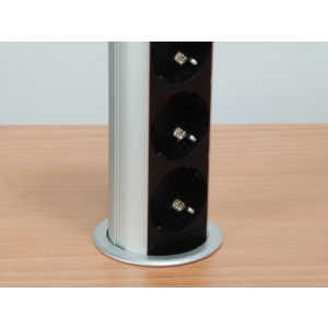 Equip 333304 unidad de distribución de energía (PDU) 3 salidas AC Negro, Plata