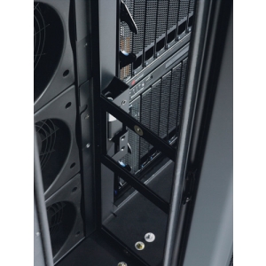 Alternative view of APC ACCS1009 accesorio de bastidor Panel frontal