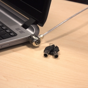 Ewent EW1242 cable antirrobo Negro, Acero inoxidable 1,5 m Ewent EW1242 cable antirrobo Negro, Acero inoxidable 1,5 m