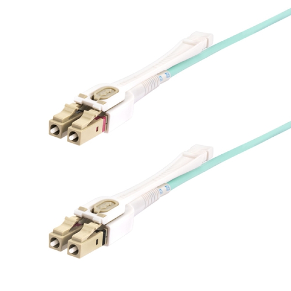 StarTech.com Cable de Fibra Óptica Multimodo LC a LC (UPC) OM4 de 10m - con Pestillos - 50/125µm - Redes de 100G - Resistente a los Dobleces - Low Insertion Loss - LSZH