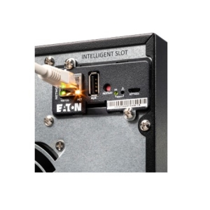 Eaton 9E Doble conversión (en línea) 1 kVA 800 W 4 salidas AC Eaton 9E Doble conversión (en línea) 1 kVA 800 W 4 salidas AC