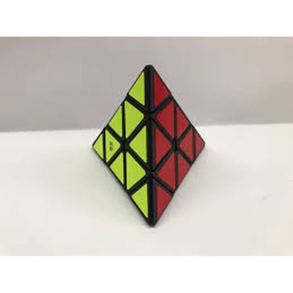 Cubo_Rubik_Qiyi_Qiming_Pyraminx_Bordes
