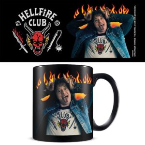 Taza_Pyramid_Stranger_Things_Eddie_Helfire