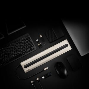 ATEN Docking station USB-C multipuerto con power pass-through ATEN Docking station USB-C multipuerto con power pass-through