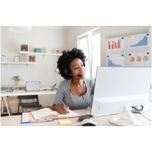 Kensington Auriculares USB-A clásicos con micrófono y control de volumen