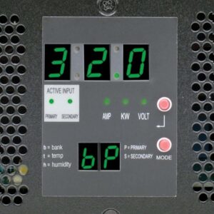 Tripp Lite ATS / PDU Monofásico Controlable de 7.4kW, Compatible con el TAA, Tomacorrientes de 230V (16 C13 y 2 C19), 2 Cables IEC-309 32A Azul, 2U para instalación en rack