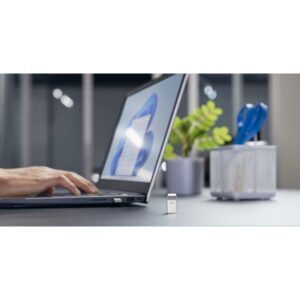 Kingston Technology DataTraveler Micro unidad flash USB 256 GB USB tipo A 3.2 Gen 1 (3.1 Gen 1) Plata Kingston Technology DataTraveler Micro unidad flash USB 256 GB USB tipo A 3.2 Gen 1 (3.1 Gen 1) Plata