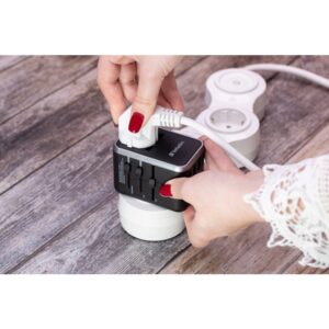 Verbatim 49546 adaptador de enchufe eléctrico Universal