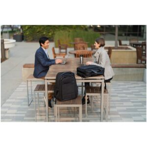 Kensington Mochila Contour™ 2.0 Business para portátiles: 15,6”