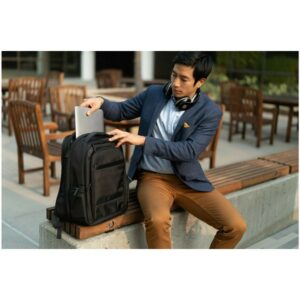 Kensington Mochila Contour™ 2.0 Business para portátiles: 15,6”