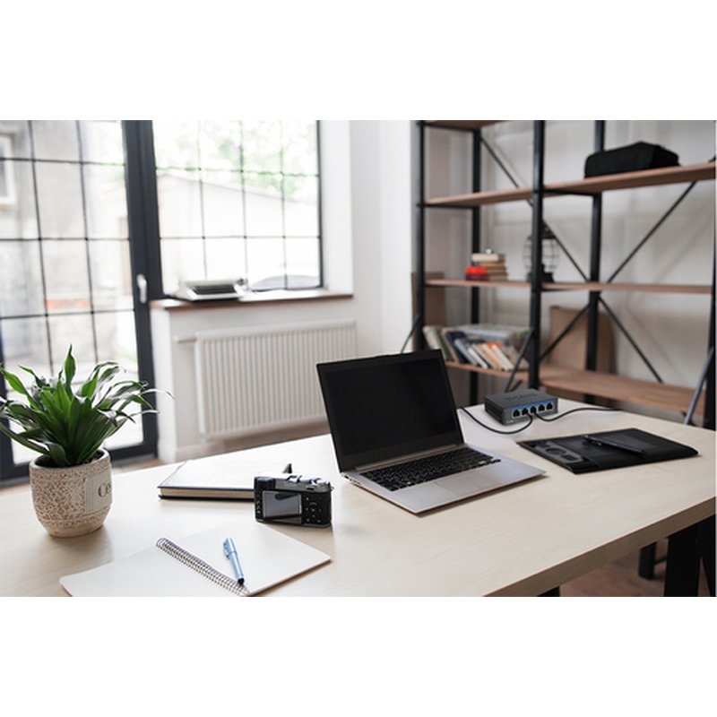 D-Link DMS-105 No administrado L2 2.5G Ethernet (100/1000/2500) Negro - Imagen 8