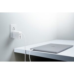 Razer RC21-01700200-R3M1 cargador de dispositivo móvil Auriculares, Auriculares, Teléfono móvil, Netbook, Portátil, Batería portátil, Smartphone, Reloj inteligente, Tableta, Teléfono Blanco Corriente alterna Interior Razer RC21-01700200-R3M1 cargador de dispositivo móvil Auriculares, Auriculares, Teléfono móvil, Netbook, Portátil, Batería portátil, Smartphone, Reloj inteligente, Tableta, Teléfono Blanco Corriente alterna Interior