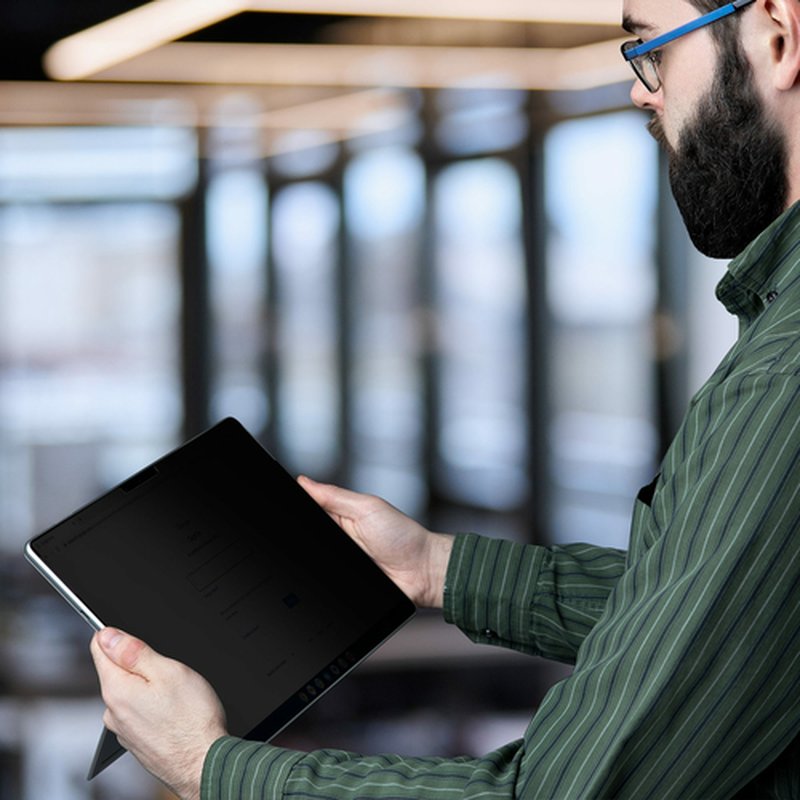 StarTech.com 13SP-PRIVACY-SCREEN filtro para monitor Filtro de privacidad para pantallas sin marco 33 cm (13") - Imagen 5