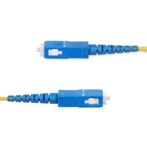 StarTech.com Cable de Fibra Óptica Simplex SC a SC (UPC) OS2 Monomodo de 30m - 9/125µm - 40G/100G - Resistente a Dobleces - Low Insertion Loss - Cable LSZH - Cable de Parcheo de Fibra