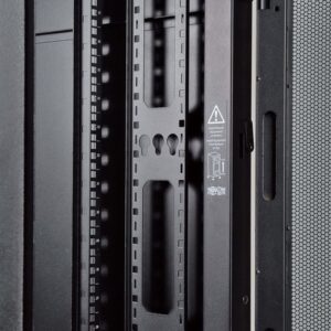 Tripp Lite SR42UBDP48 Rack para Servidor de Profundidad Adicional Smartrack de 42U - 1219 mm [48"] de Profundidad, Puertas Y Paneles Laterales Incluidos