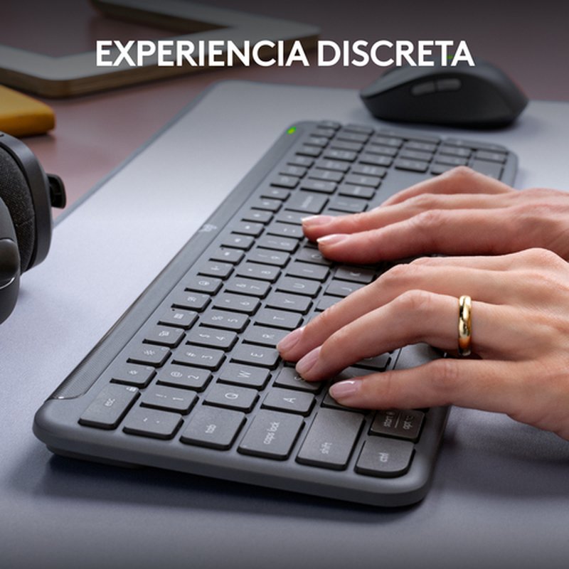 Logitech MK950 Signature Slim, teclado y ratón inalámbricos, diseño elegante, escritura y clics discretos, uso alternante de 3 dispositivos, Bluetooth, multisistema operativo, para Windows y Mac, QWERTY Español, Grafito - Imagen 6