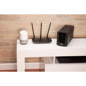 APC Easy UPS Línea interactiva 0,9 kVA 480 W 4 salidas AC APC Easy UPS Línea interactiva 0,9 kVA 480 W 4 salidas AC