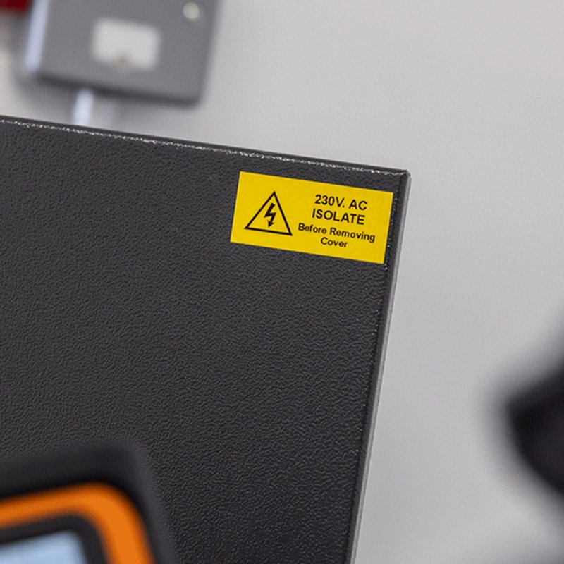 Brother PT-E310BTVP impresora de etiquetas Transferencia térmica 180 x 180 DPI 20 mm/s Inalámbrico y alámbrico HSE/TZe Bluetooth QWERTY Brother PT-E310BTVP impresora de etiquetas Transferencia térmica 180 x 180 DPI 20 mm/s Inalámbrico y alámbrico HSE/TZe Bluetooth QWERTY - Imagen 7