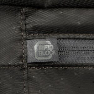 Incase ARC Brief con poliéster 100 % reciclado ReSpun