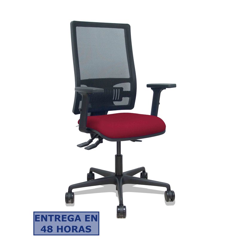 PIQUERAS Y CRESPO Silla Bormate asincro malla negra asiento bali granate brazos 2D ruedas 65mm