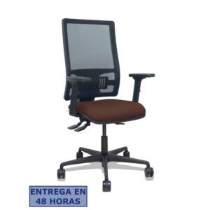 PIQUERAS Y CRESPO Silla Bormate asincro malla negra asiento bali marron oscuro brazos 2D ruedas 65mm