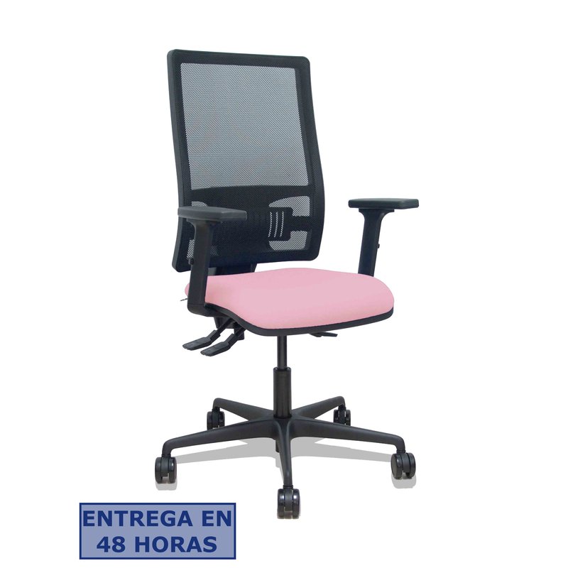 PIQUERAS Y CRESPO Silla Bormate asincro malla negra asiento bali rosa brazos 2D ruedas 65mm