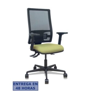 PIQUERAS Y CRESPO Silla Bormate asincro malla negra asiento bali verde oliva brazos 2D ruedas 65mm