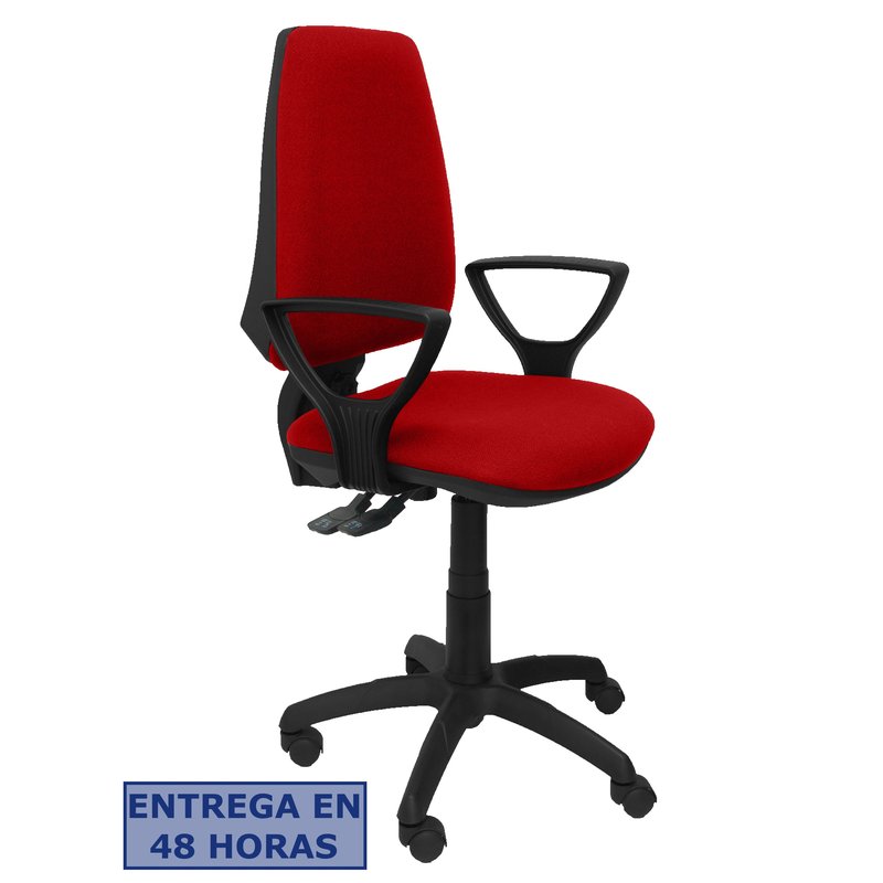 PIQUERAS Y CRESPO Silla Elche S bali color rojo brazos fijos PIQUERAS Y CRESPO Silla Elche S bali color rojo brazos fijos