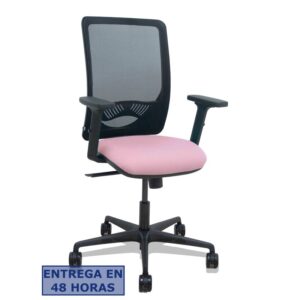 PIQUERAS Y CRESPO Silla Zulema sincro malla negra asiento bali rosa brazos 2D ruedas 65mm