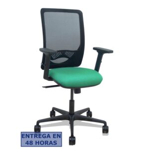 PIQUERAS Y CRESPO Silla Zulema sincro malla negra asiento bali verde esmeralda brazos 2D ruedas 65mm