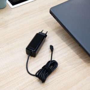 TooQ Cargador de portátil GAN USB-C PD 45W, Negro