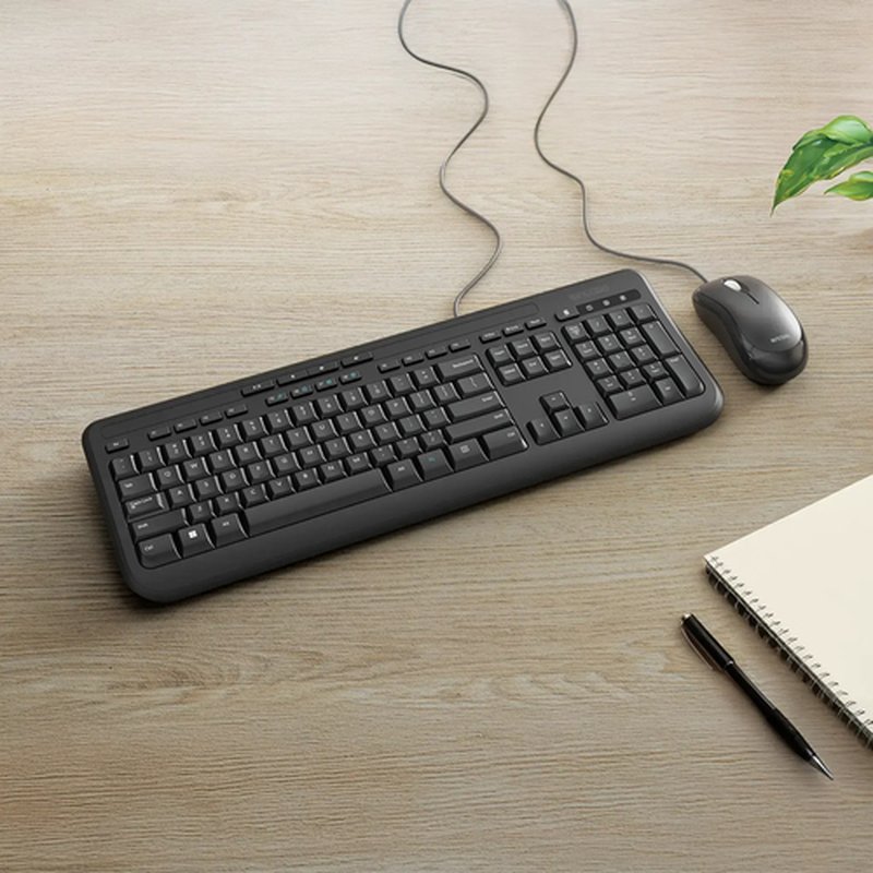 Incase Designed by Microsoft Wired Desktop 600 teclado Ratón incluido Universal USB QWERTY Francés Negro - Imagen 2