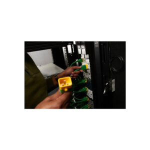 APC NetShelter Rack PDU Advanced unidad de distribución de energía (PDU) 48 salidas AC 0U Negro APC NetShelter Rack PDU Advanced unidad de distribución de energía (PDU) 48 salidas AC 0U Negro