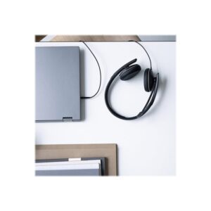 Binaural USB-C headset with integrated M Binaural USB-C headset with integrated M